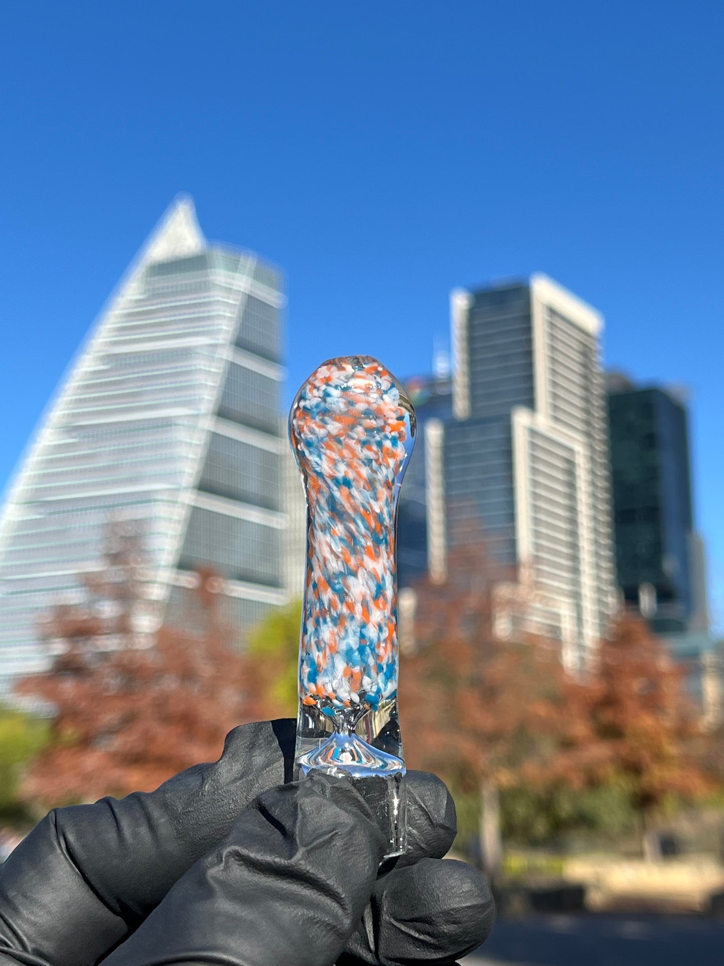 3-Inch Mini Glass Chillum – Handcrafted Smoking Pipe in Swirl Design